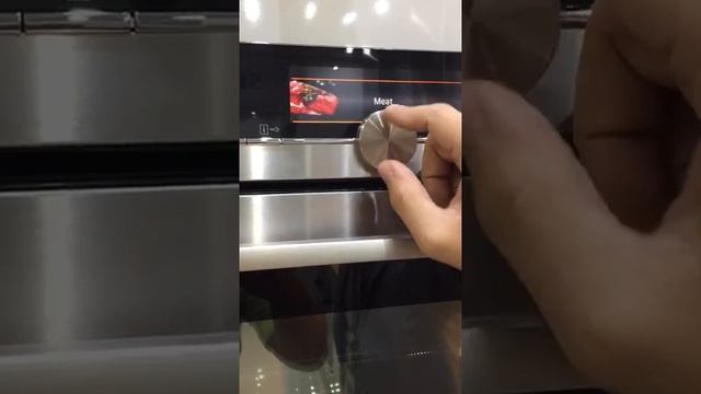 SIEMENS รุ่น HN678G4S1