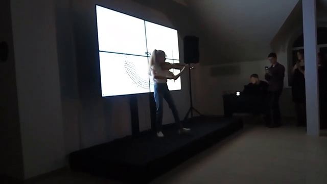 "Beliver" - Zlata Serebryakova Выступление в молодежном центре "Моя территория" (Ишим) смотреть онлайн