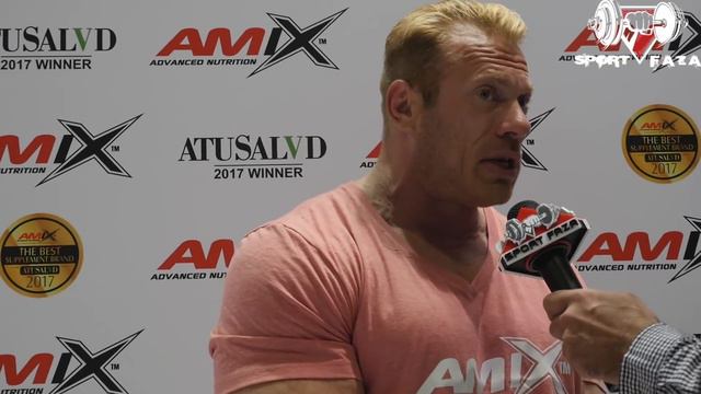 Популярность ДЕННИСА ВОЛЬФА на FIBO 2018 смотреть онлайн