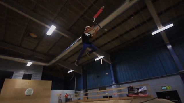 Worlds Best Scooter Tricks #4 смотреть онлайн