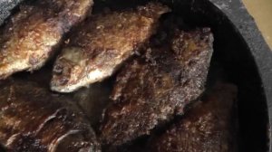 Жарим карасей в тайге!!!