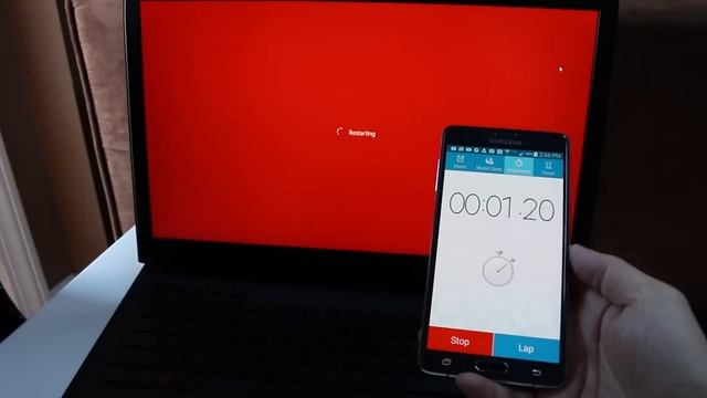 Macbook Pro 15 with Retina Display vs Asus ROG Laptop - Reboot and Startup Time смотреть онлайн