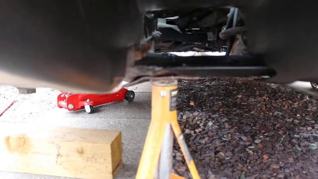 HOW TO jack your car correctly | Ferrari 360 смотреть онлайн