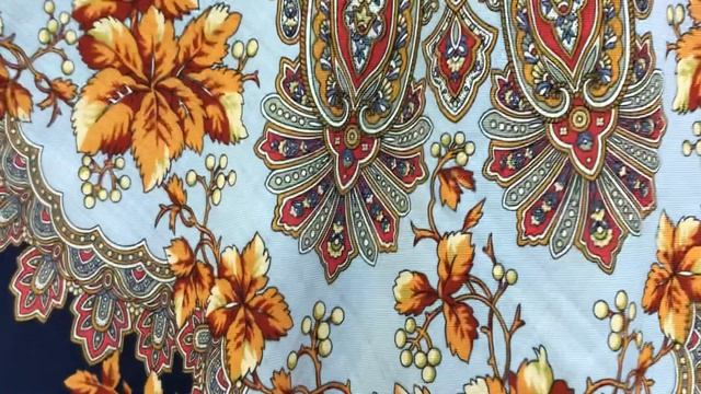 Бабушкин сундук! Платок шерсть 125/125 «Багрянец осени» С шерстяной бахромой, Дадонова Ирина смотреть онлайн