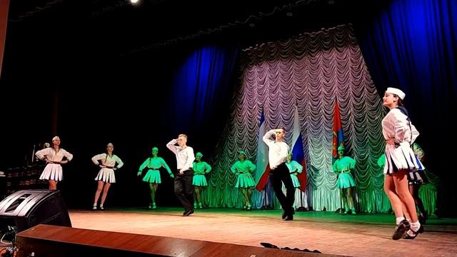 ВiТЕРЕЦЬ - "Флотский танец" смотреть онлайн