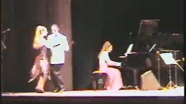 Roxana y Fabian Belmonte "Color Tango orquesta" Uruguay смотреть онлайн