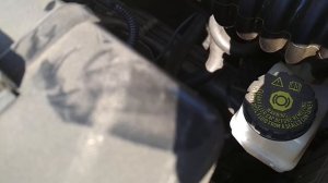 Vesta SW стук сцепления при  отжатии педали