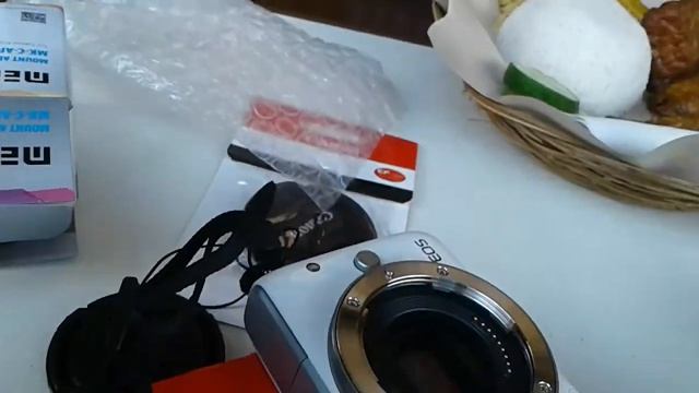 REVIEW CANON M10 PAKE LENSA FIX YOUNGNUO #BOKEH смотреть онлайн