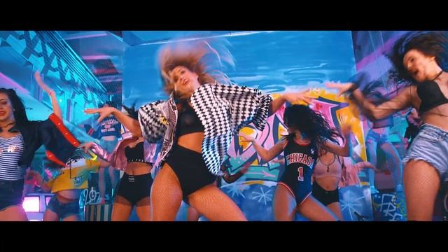 Andra - Sudamericana (feat. Pachanga) (Official Music Video)