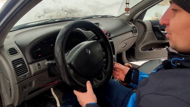 20 летняя француженка renault Laguna с пробегом 534000км смотреть онлайн