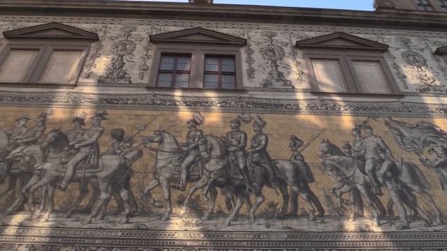 ДРЕЗДЕН. МОЗАИКА «ШЕСТВИЕ КНЯЗЕЙ» (Fürstenzug, Procession of Princes, Dresden, Germany) смотреть онлайн