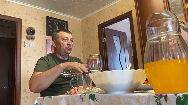 VLOG: РЕАКЦИЯ НА ПОДАРОК/МОЕ ДЕТСТВО смотреть онлайн