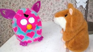 Furby и Хомяк-повторюшка  - Дружба навеки!!!