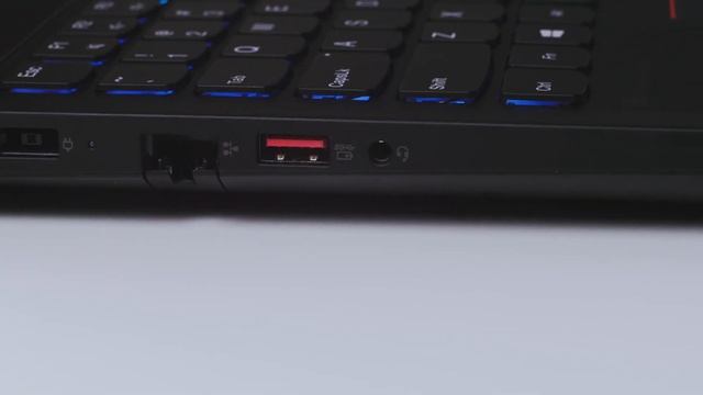 Lenovo LEGION Y720 - RECENZJA смотреть онлайн