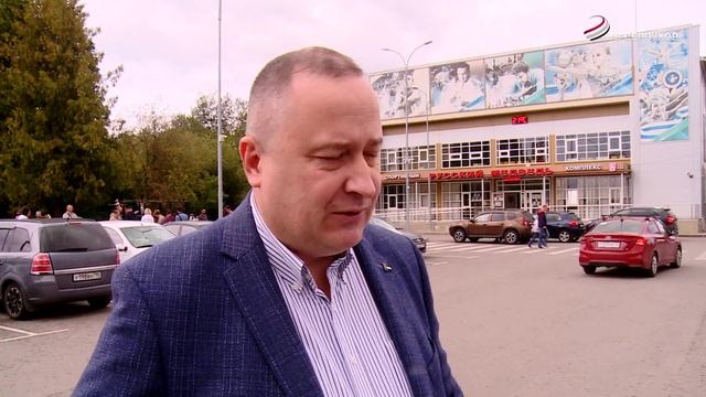 В физкультурно-оздоровительном комплексе "Русский медведь" состоялся День открытых дверей смотреть онлайн