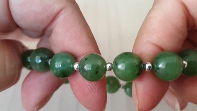 Четки-браслет из нефрита и серебра 03/10 смотреть онлайн