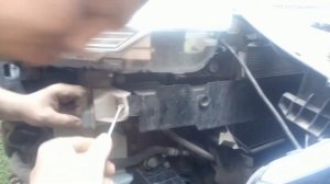 Ремонт омывательного бочка на Ситроене С5