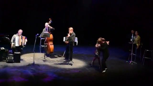 CT Tango Ensemble - Libertango смотреть онлайн