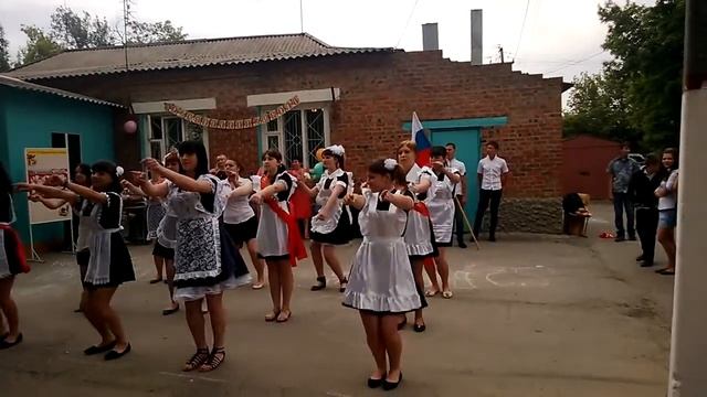последний звонок смотреть онлайн