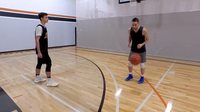 Attack Moves off the Catch: Basketball Moves to Get Past Defenders смотреть онлайн