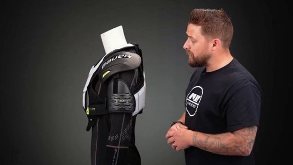 Bauer Vapor Hyperlite Shoulder Pad Review