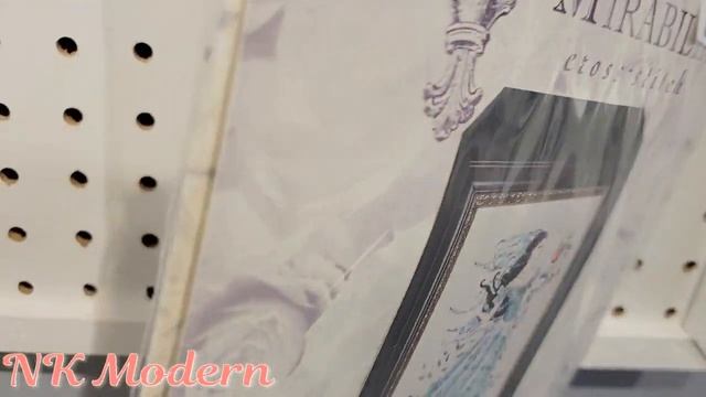 Рукодельные магазины в Канаде, Michaels и The Stitch Bug