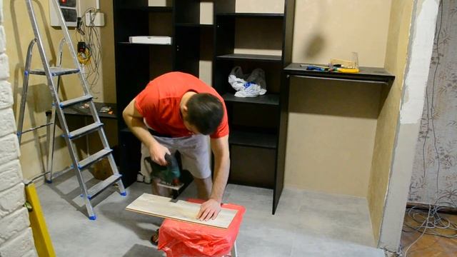 Как крепить ламинат на потолок. Потолок из ламината легко и как достать соседей. идея для интерьера смотреть онлайн