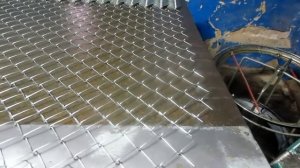 УРОКИ И ОБУЧЕНИЕ НА ПОЛУАВТОМАТИЧЕСКОМ СТАНКЕ ДЛЯ СЕТКИ РАБИЦА .,,