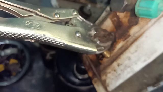 How to open easy rust screws & Bolts (Magic Tricks) смотреть онлайн