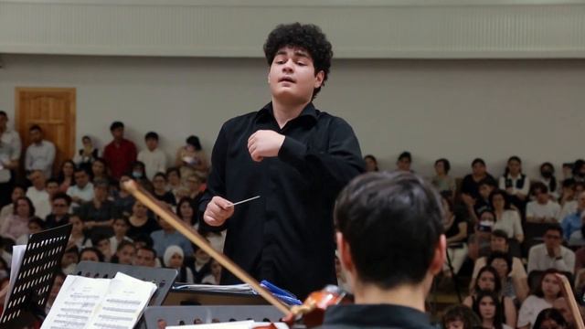 Асадбек Аюбжонов . Л. В. Бетховен Увертюра Эгмонт смотреть онлайн