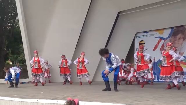 Новый век. "Казачий пляс" смотреть онлайн