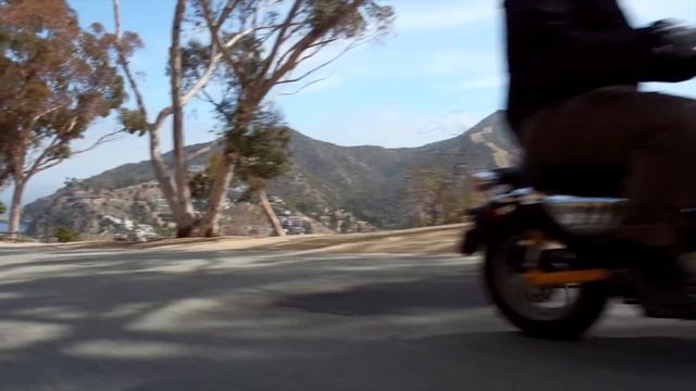 Honda Monkey First Ride Review смотреть онлайн