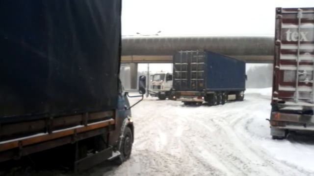 25 декабря 2014. Мкад, 37 км.(3) смотреть онлайн