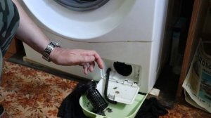 Как убрать запах из стиральной машины
