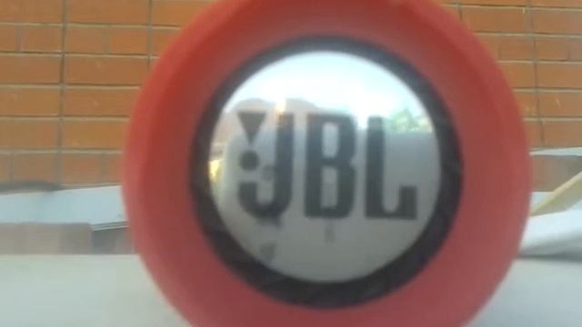 Басы колонки JBI Charge 3 смотреть онлайн