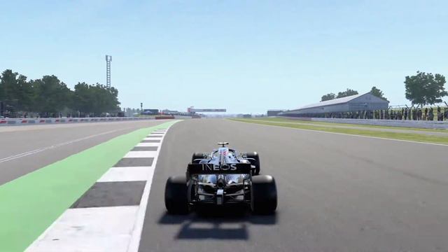 F1 2020 Mercedes AMG F1 W11 EQ @ Great Britain Silverstone (Enemy AI Level 60 Hard)