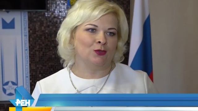 В преддверии Дня флага России юным старооскольцам торжественно вручили паспорта смотреть онлайн