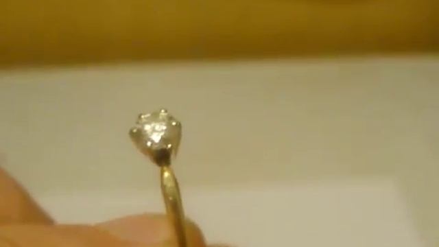 Кольцо с большим бриллиантом 0,45 карата смотреть онлайн