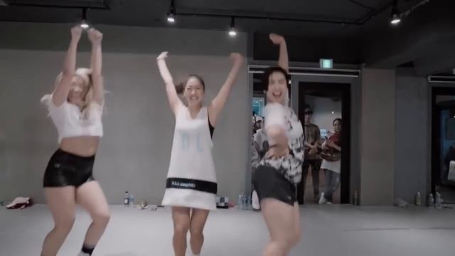 1 MILLION DANCE STUDIO Boombayah Mirrored Version смотреть онлайн