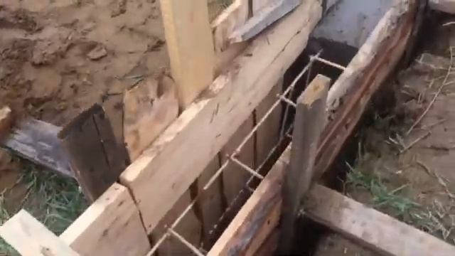 Заливаем фундамент баня 6*6 часть1 смотреть онлайн