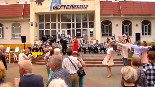 Пусть В Ритме Танго Сердце Стучит! Der Pariser Tango! смотреть онлайн