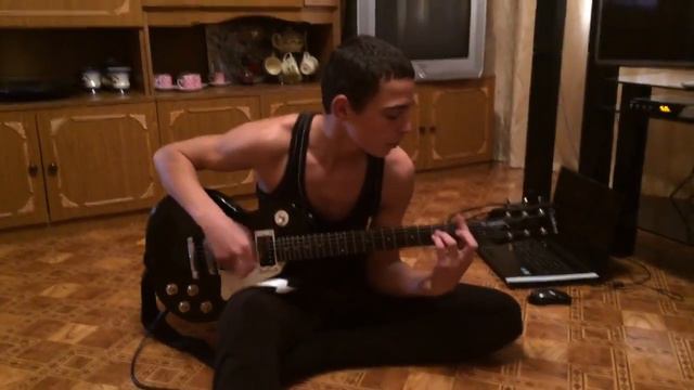 рок на электро гитаре)))