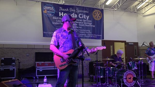 Seneca River Days 2022 Dirt Road Ruckus Song: Chattahoochee with Sony FDR AX700 4k 6/10/2022 смотреть онлайн