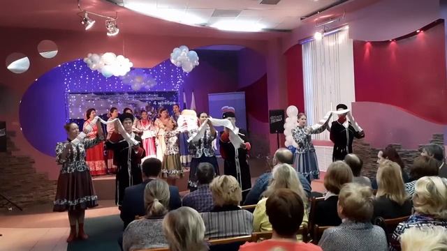 Ансамбль песни и танца "Казаки Вятки" - Каким ты был смотреть онлайн