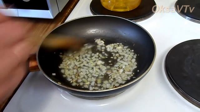 салат с копченой курицей и свеклой. Salad With Smoked Chicken And Beetroot