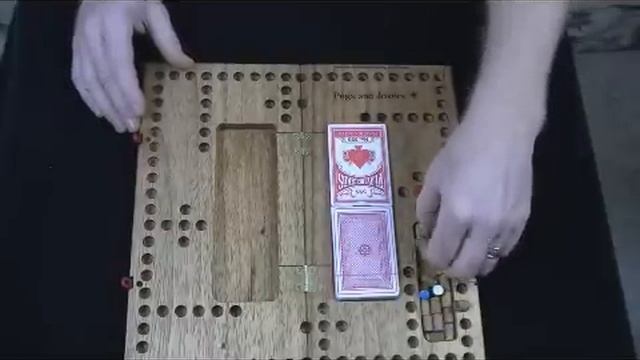 Pegs and Jokers Board Game.wmv смотреть онлайн