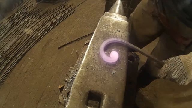 Ковка волюты "Бублик" смотреть онлайн