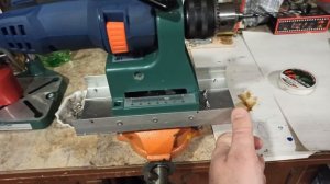 Горизонтальный держатель для дрели за 1 час.  Финал