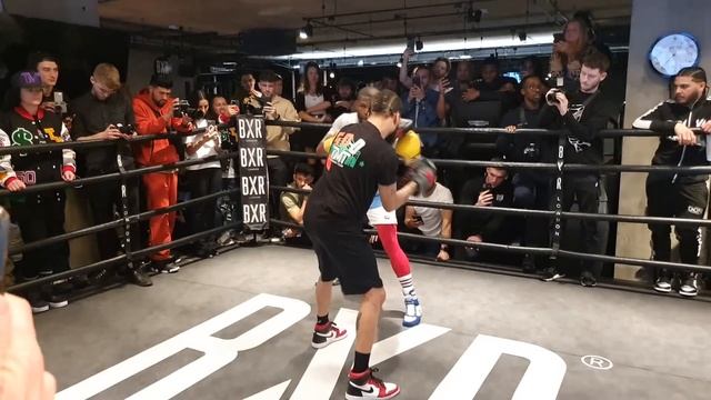 Floyd Mayweather 40 Minute Workout – NO BREAKS!