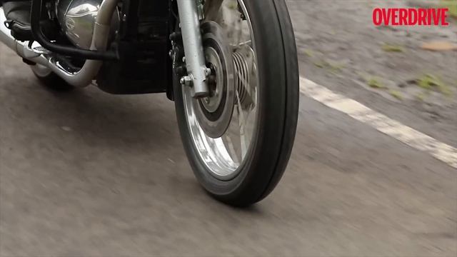 Jawa Forty Two | Road Test Review | OVERDRIVE смотреть онлайн